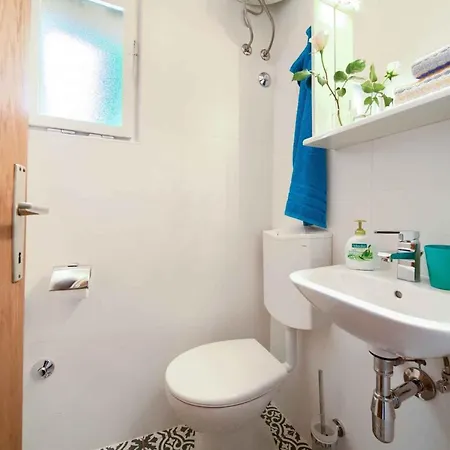 Apartment In - Insel Krk 35995 Vrbnik (Primorje-Gorski Kotar)